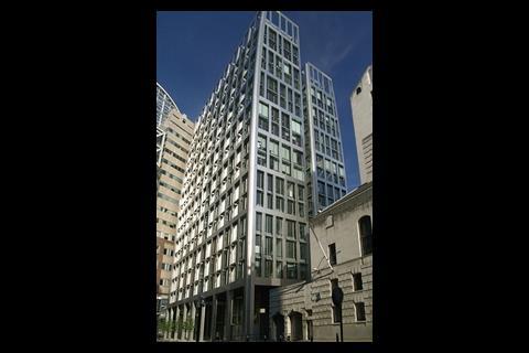 5 Aldermanbury Square, was one of the first large UK commercial developments to be assessed under the 2002 Part L regulations